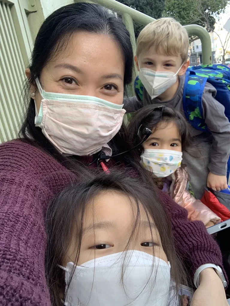 Fu Laoshi and Preschool Students Fu Laoshi and Preschool Students